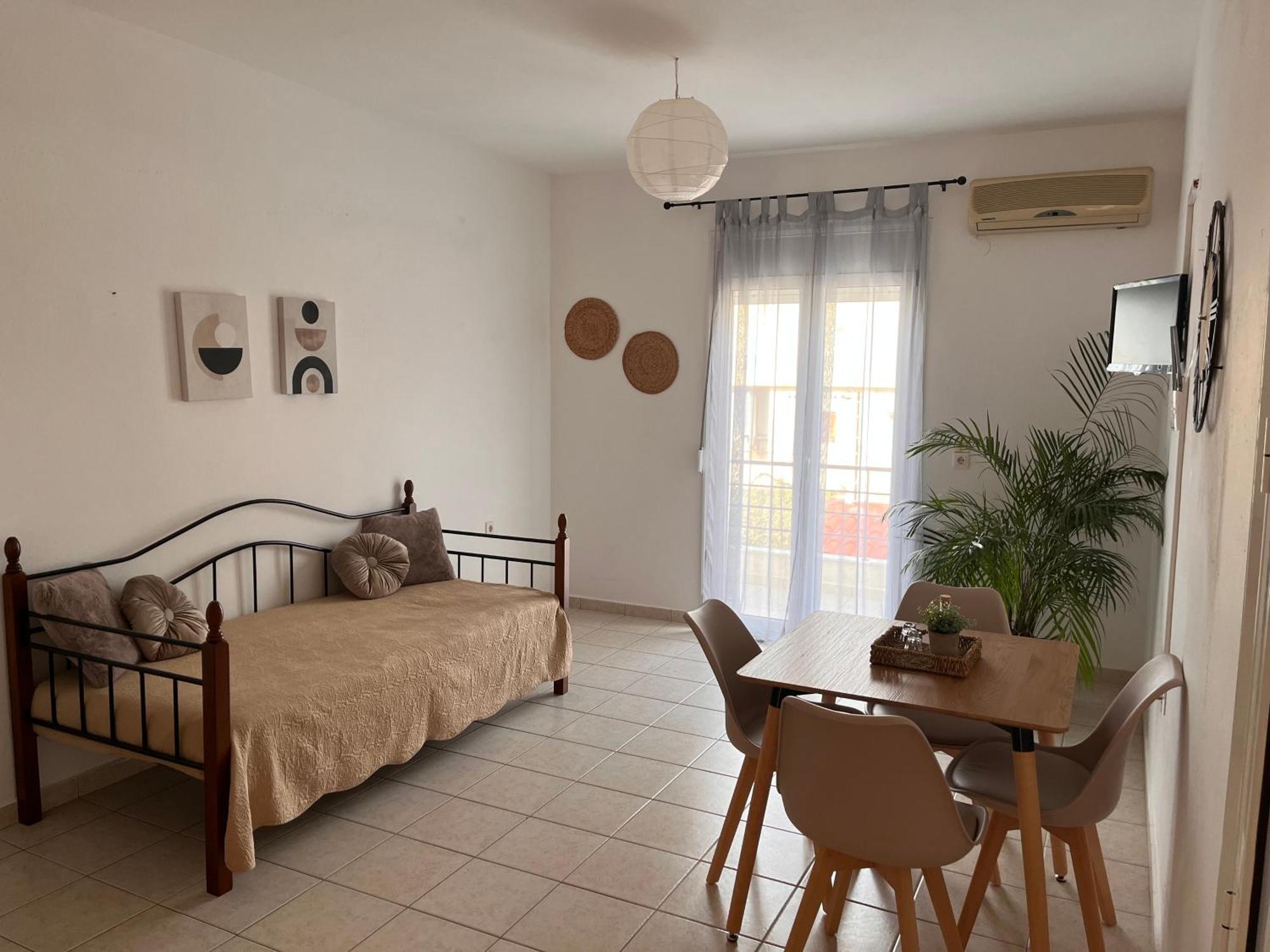 Maria Apts *