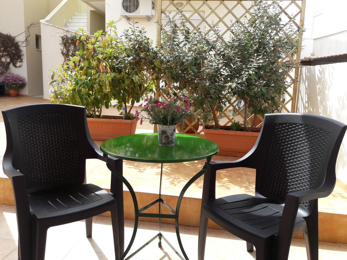 Apartament Maria Apts *